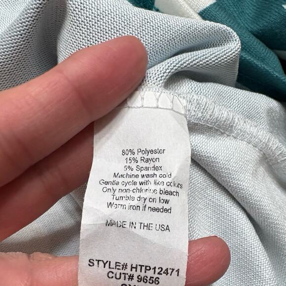 Hopely Women's Green Bow Print Long Sleeve V-neck Top 1XL NWT - Picture 5 of 5